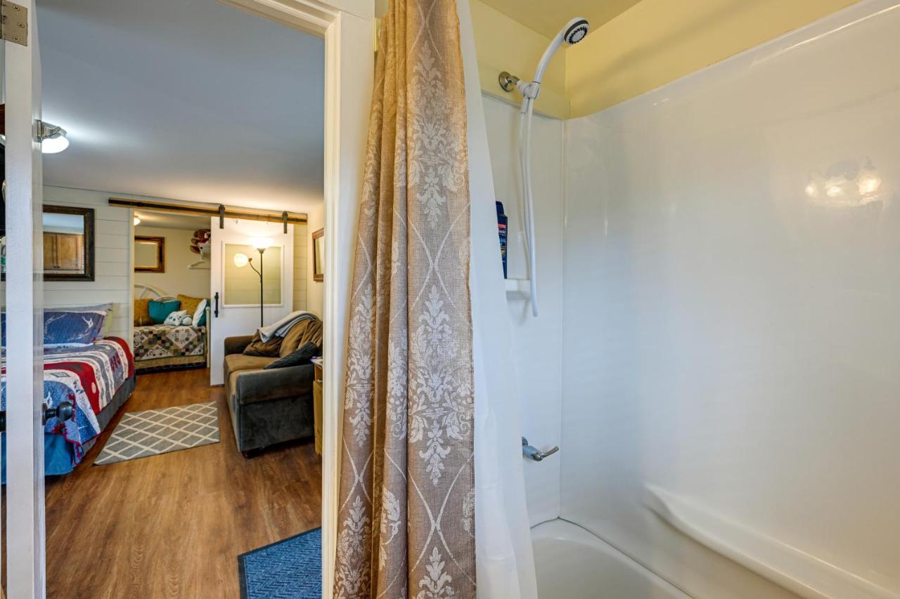Pet-Friendly Vacation Rental Cabin In Whittier Kültér fotó
