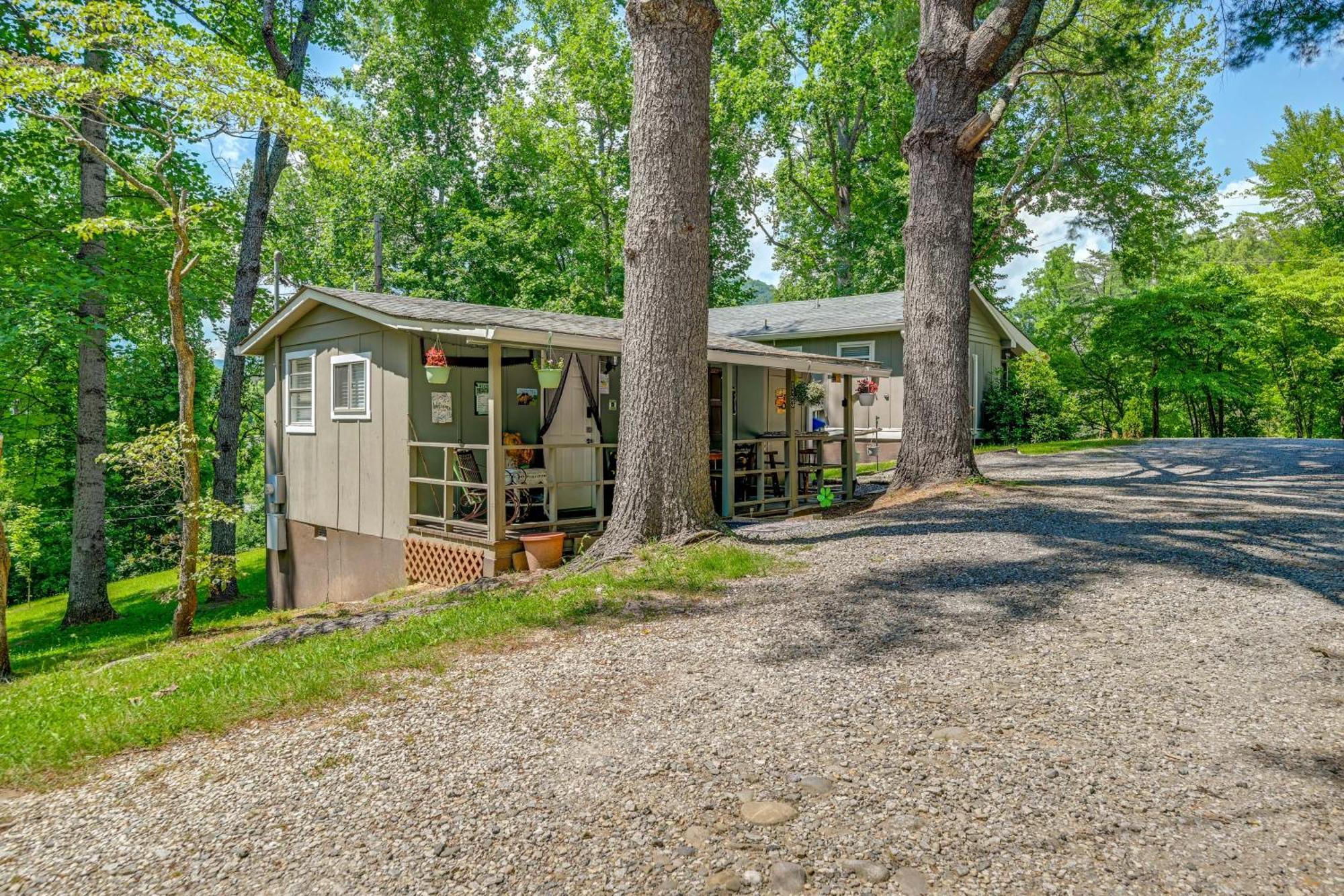 Pet-Friendly Vacation Rental Cabin In Whittier Kültér fotó